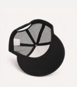 Gorra Negra y Blanco Elías Medina - Image 4